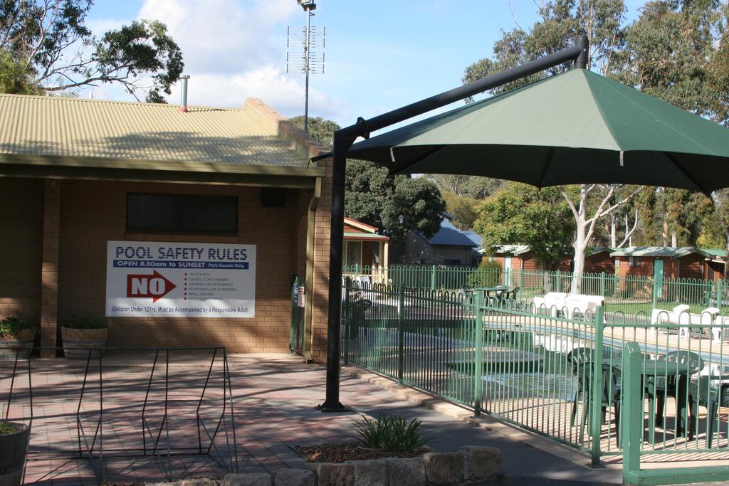 Lake Fyans Holiday Park Esterno foto