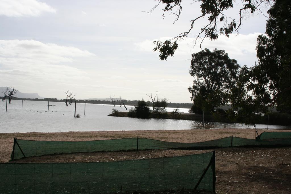 Lake Fyans Holiday Park Esterno foto