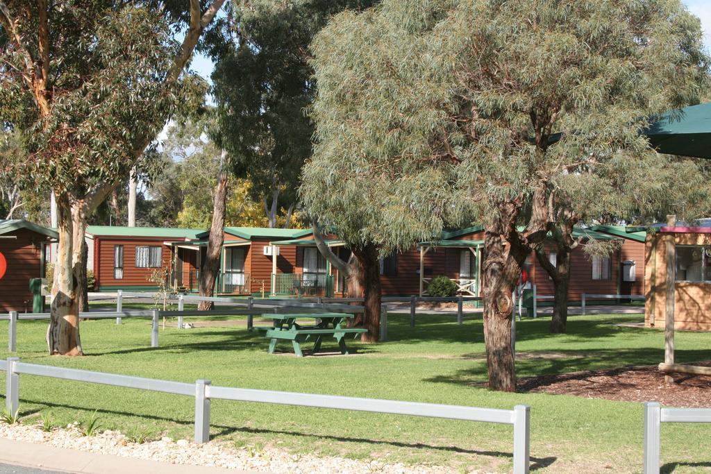 Lake Fyans Holiday Park Esterno foto